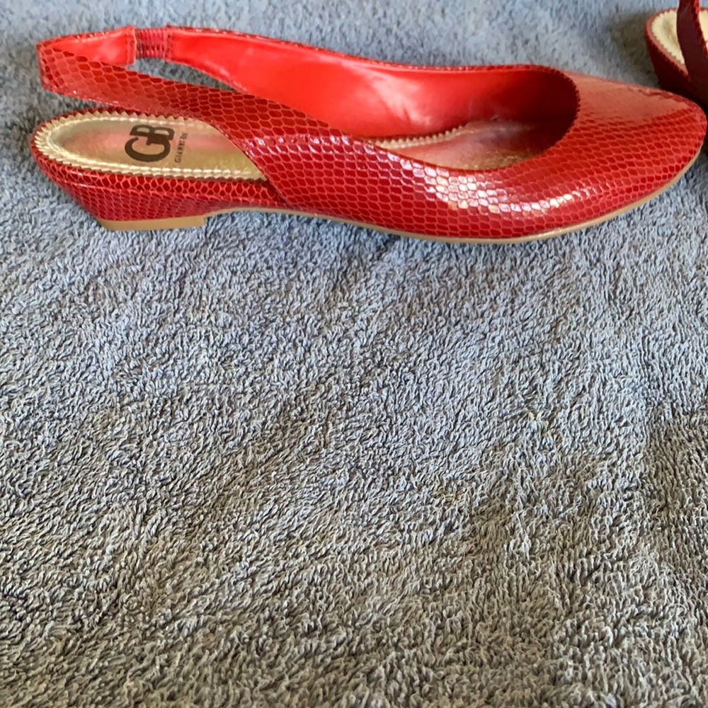 Gianna Bini Red Flat Sling-back Dress/Casual Shoes Womens